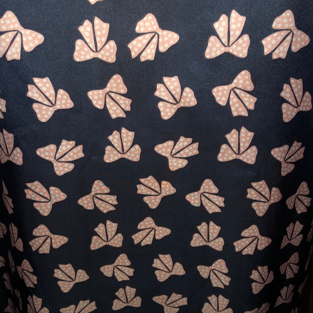 Blouse - Picture 2 of 5